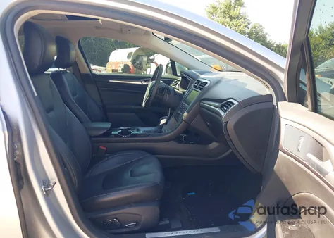 2016 Ford Fusion Titanium из США, поврежденный, VIN 3FA6P0K91GR250476